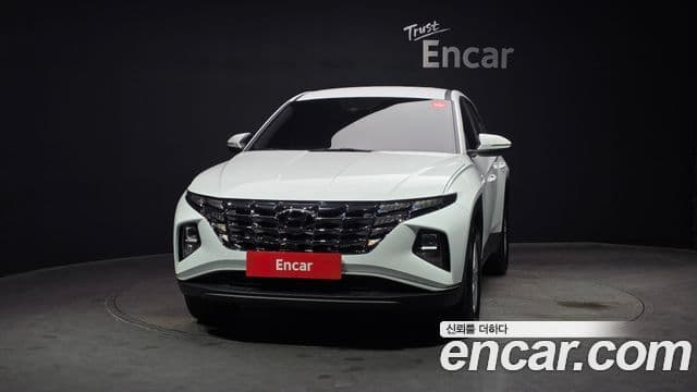 Hyundai Tucson (NX4) 3