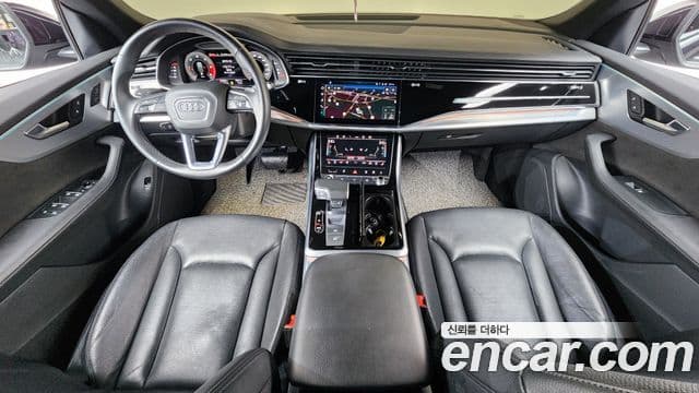 Audi Q8 (4M) 4