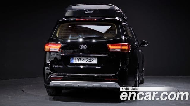 Kia All New Carnival 4