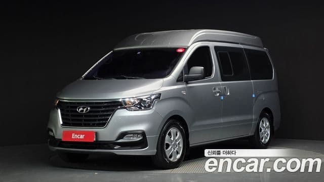 Hyundai The New Grand Starex — 1