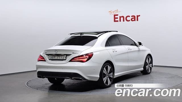 Mercedes-Benz CLA-Class C117 2