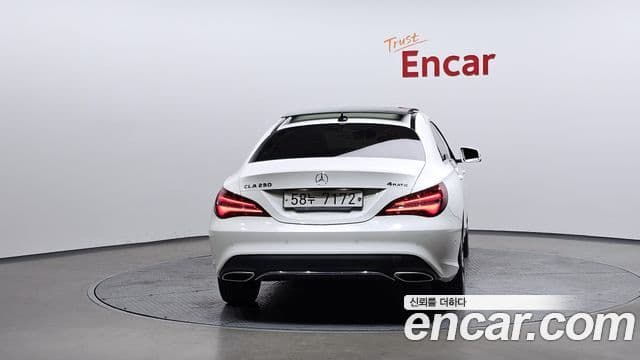Mercedes-Benz CLA-Class C117 4
