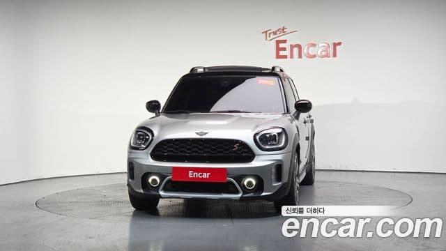 MINI Cooper S Countryman 2