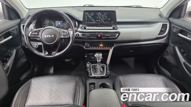 Kia Seltos 4