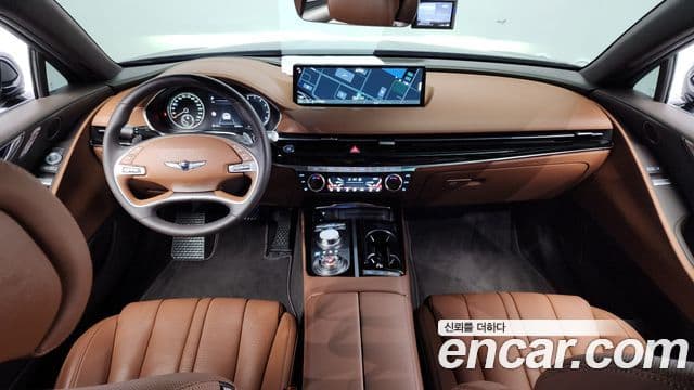Genesis G80 (RG3) 4
