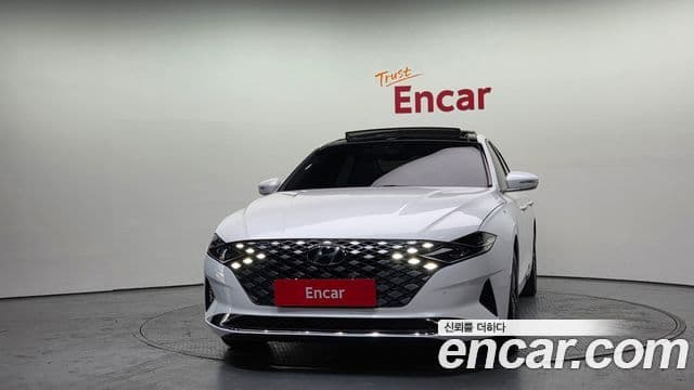 Hyundai The New Grandeur IG 2