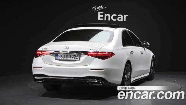 Mercedes-Benz S-Class W223 2