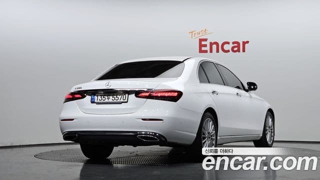 Mercedes-Benz E-Class W213 2