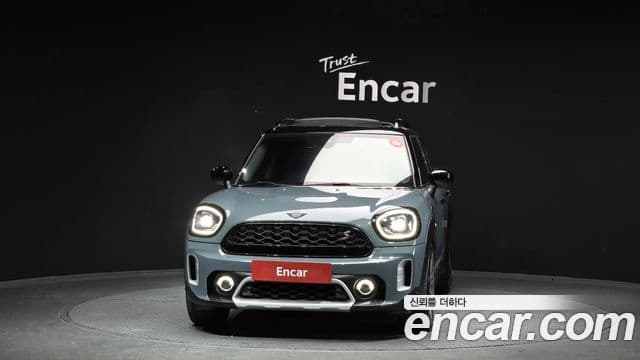 MINI Cooper S Countryman 3