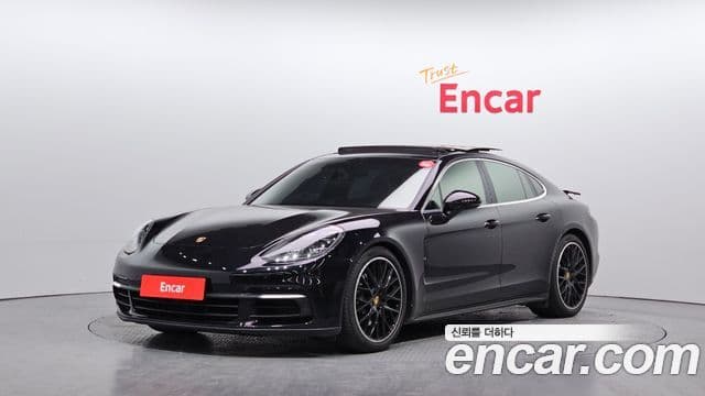 Porsche Panamera (971) — 1