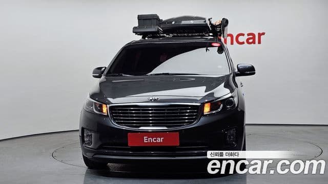 Kia All New Carnival 3