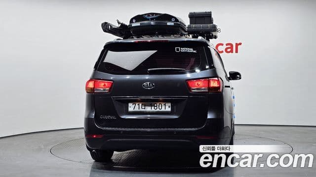 Kia All New Carnival 4