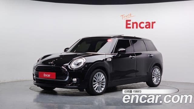 MINI Cooper D Clubman 1