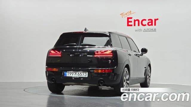 MINI Cooper S Clubman 4