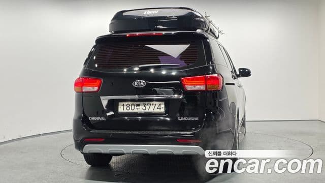 Kia All New Carnival 4