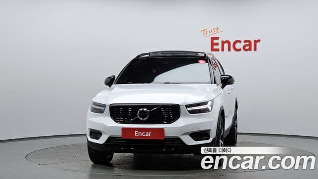 Volvo XC40 2