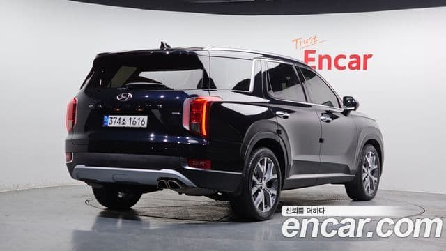 Hyundai Palisade 2