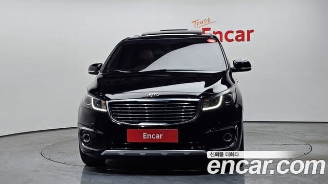 Kia All New Carnival 3