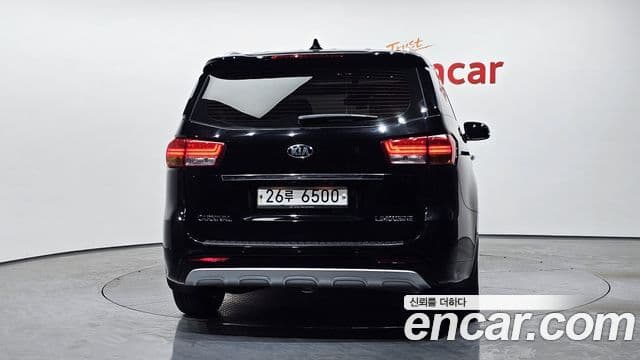 Kia All New Carnival 4