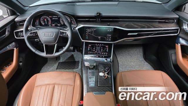 Audi A6 (C8) 4