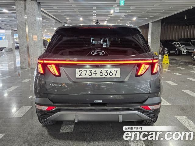 Hyundai Tucson (NX4) 3
