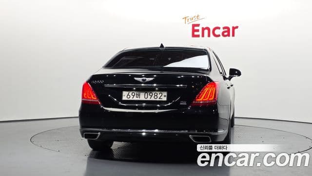 Genesis EQ900 4