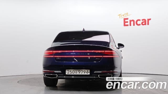 Genesis G90 (RS4) 4