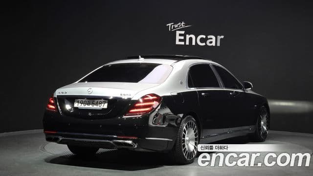 Mercedes-Benz S-Class W222 2