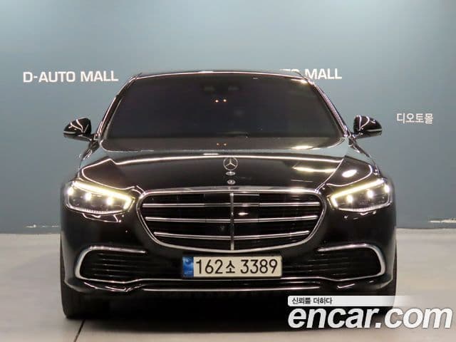 Mercedes-Benz S-Class W223 3