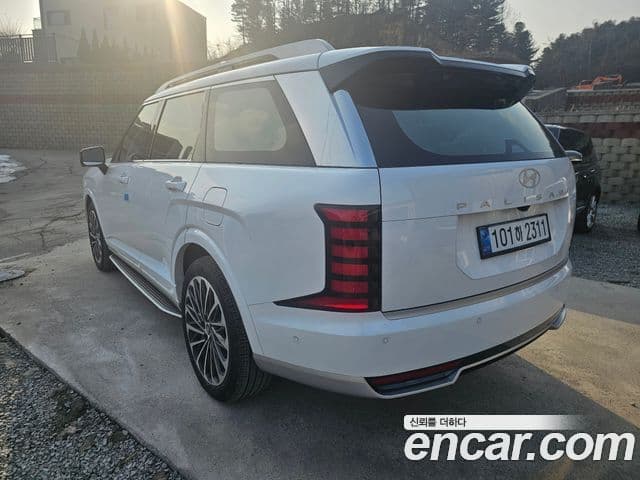 Hyundai Palisade (LX3) 3