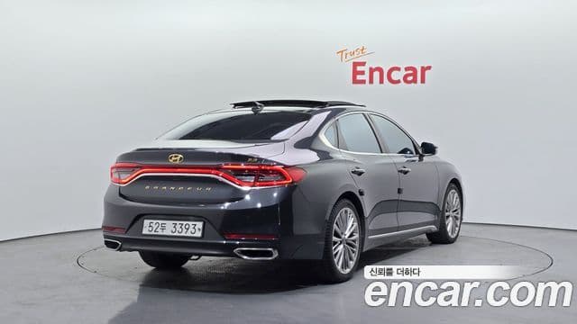 Hyundai Grandeur IG 2