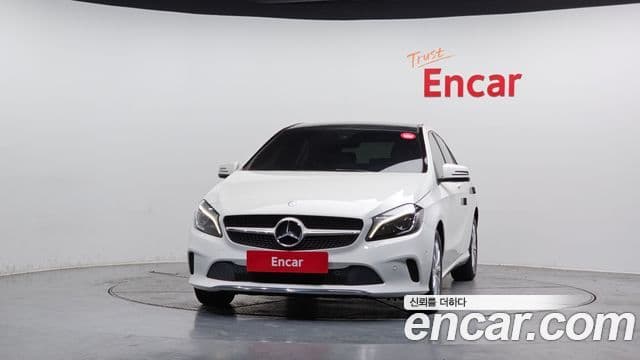 Mercedes-Benz A-Class W176 3