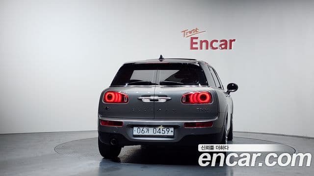 MINI Cooper D Clubman 3
