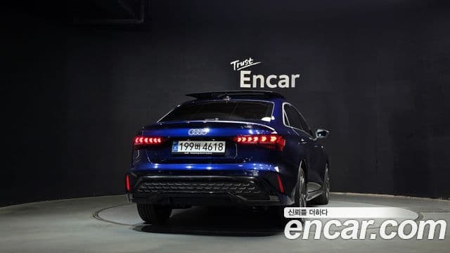 Audi A3 (8Y) 3
