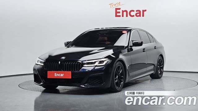 BMW 5 Series (G30)