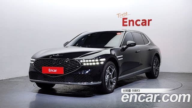 Genesis G90 (RS4) 1