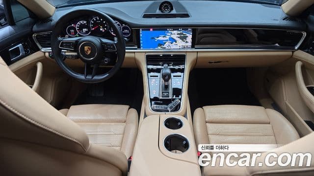 Porsche Panamera (971) 4