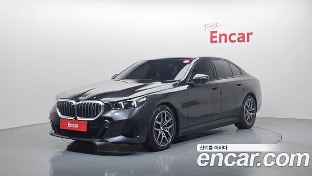 BMW i5 (G60)