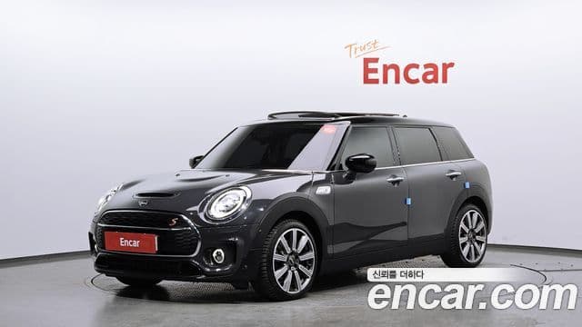 MINI Cooper SD Clubman 1