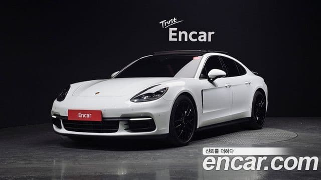 Porsche Panamera (971) 1