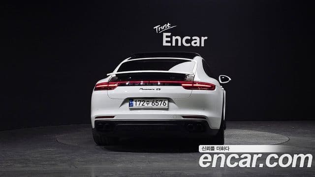 Porsche Panamera (971) 4