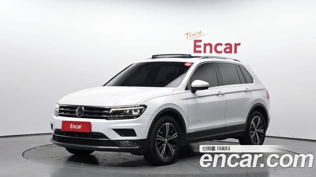 Volkswagen Tiguan 2nd Gen 1