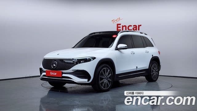 Mercedes-Benz EQB X243 1