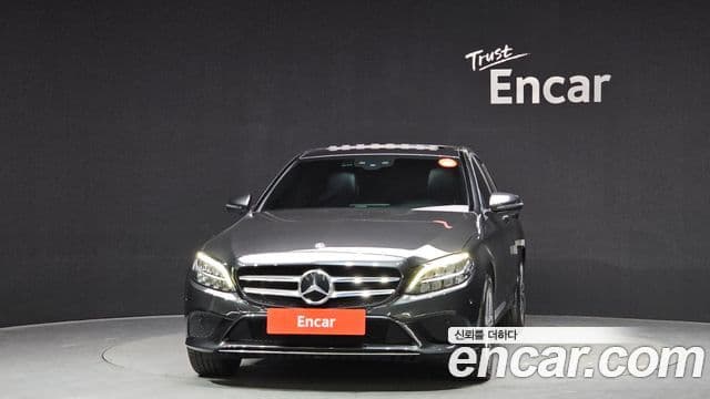 Mercedes-Benz C-Class W205 3