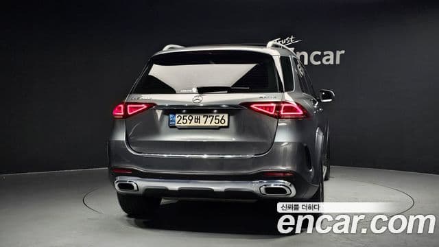 Mercedes-Benz GLE-Class W167 4