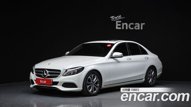 Mercedes-Benz C-Class W205 1