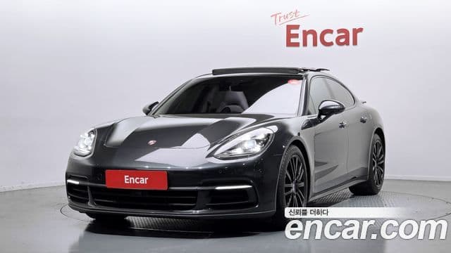 Porsche Panamera (971) 1
