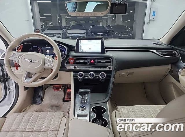 Genesis G70