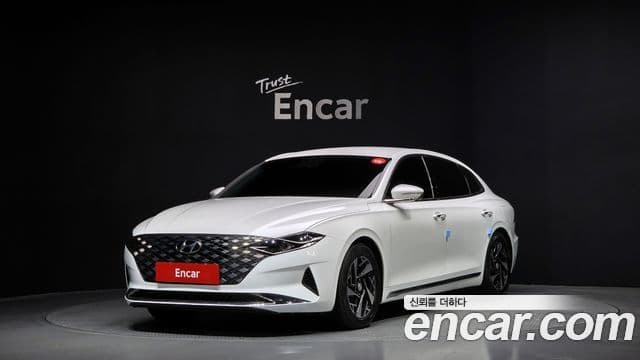 Hyundai The New Grandeur IG Hybrid 1