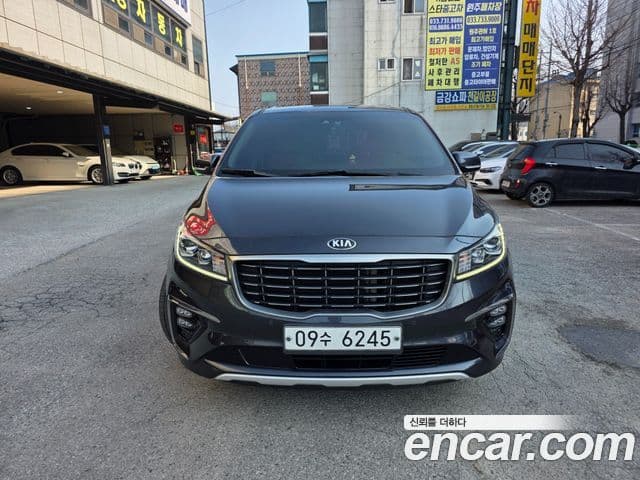 Kia The New Carnival 2